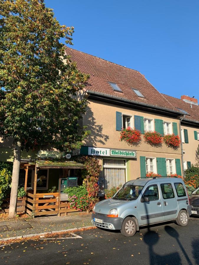 Landhotel Waldschänke Berlin Exterior foto